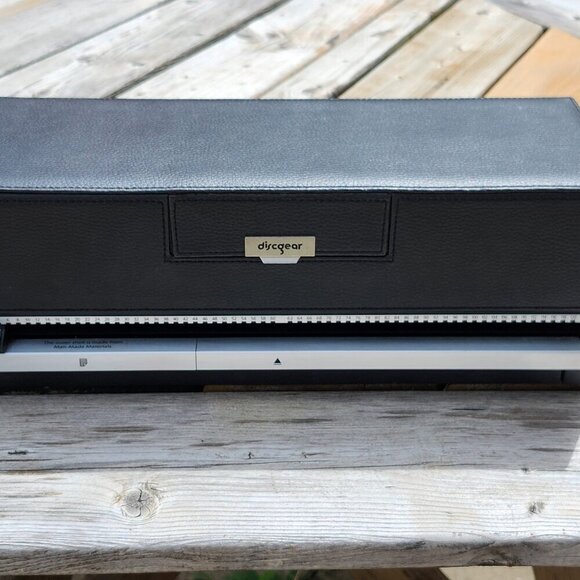 DiscGear Selector 120HD Faux Black Leather Storage Holder Case CD DVD With Light - Picture 2 of 13